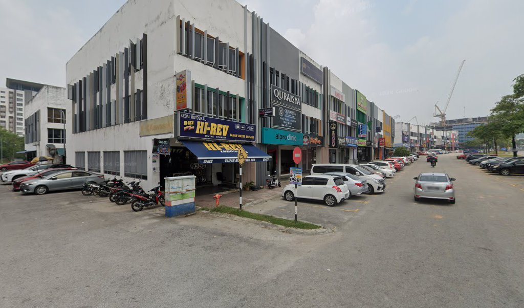 Amptech M&e Sdn Bhd — solar installation team in Petaling, Selangor