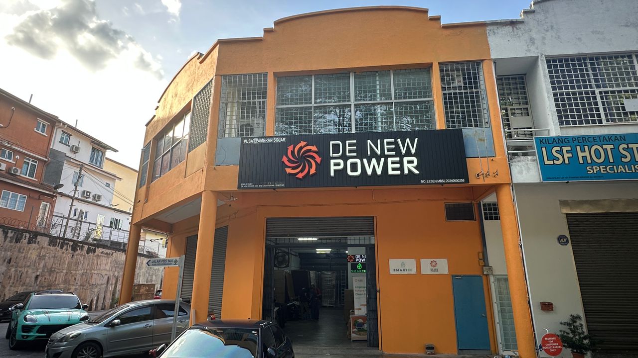De New Power Sdn Bhd — solar installation team in Seri Kembangan, Selangor