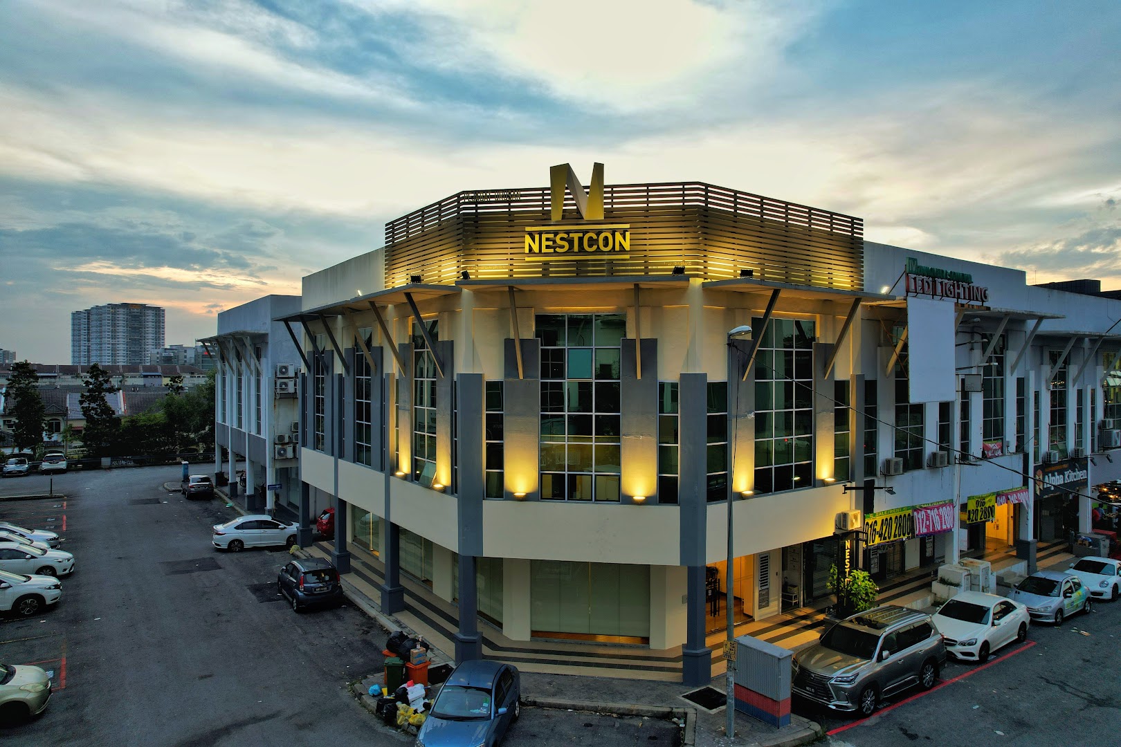 Nestcon Solar Sdn Bhd — solar installation team in Puchong, Selangor