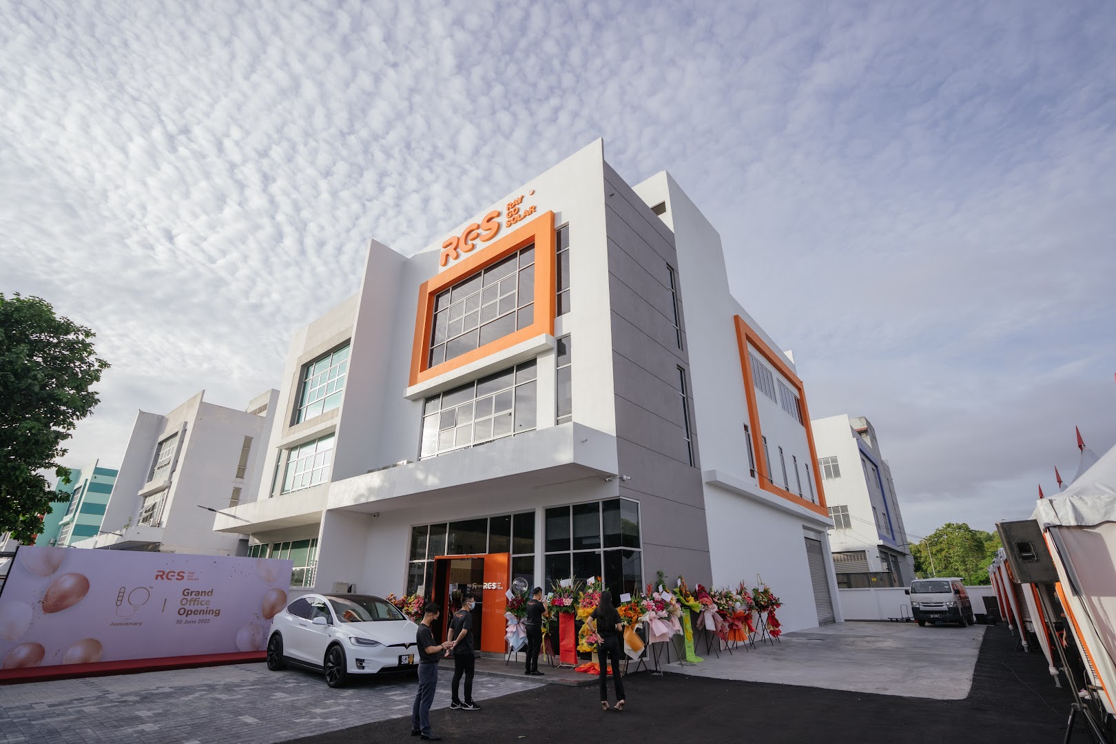 Ray Go Solar Epc Sdn Bhd — solar installation team in Shah Alam, Selangor